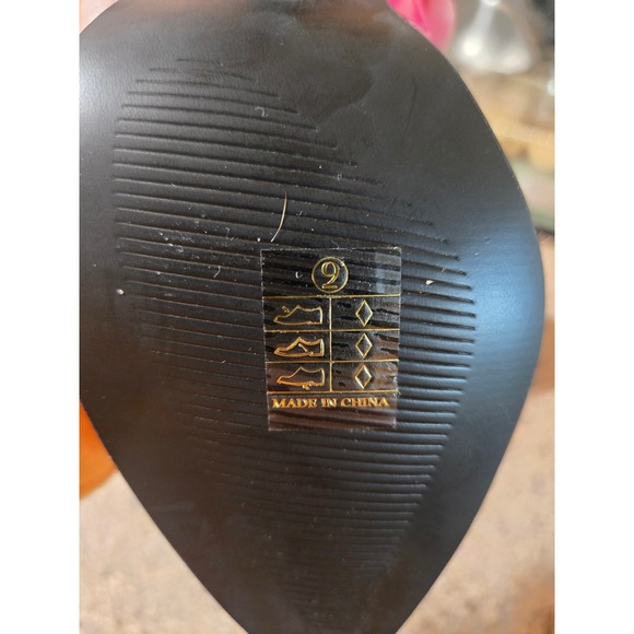 New Pleaser Hot Pink Patent Pointed Toe Stiletto Pumps Heels Women Size 9 Formal - Picture 5 of 7